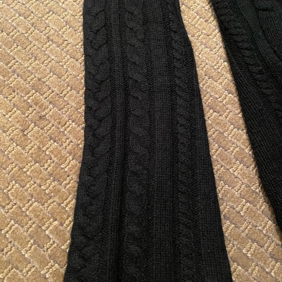 100% cashmere cable knit, tunic length sweater - Picture 5 of 5